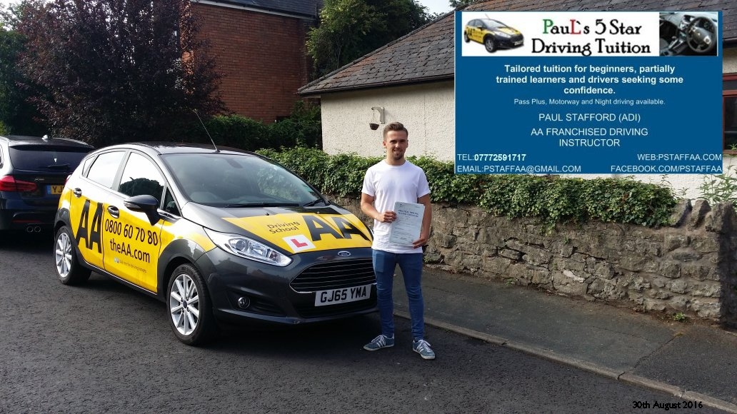 Test Pass pupil Tom Reid from ledbury who passed his driving test in hereford today with Paul's 5 star driving tuition